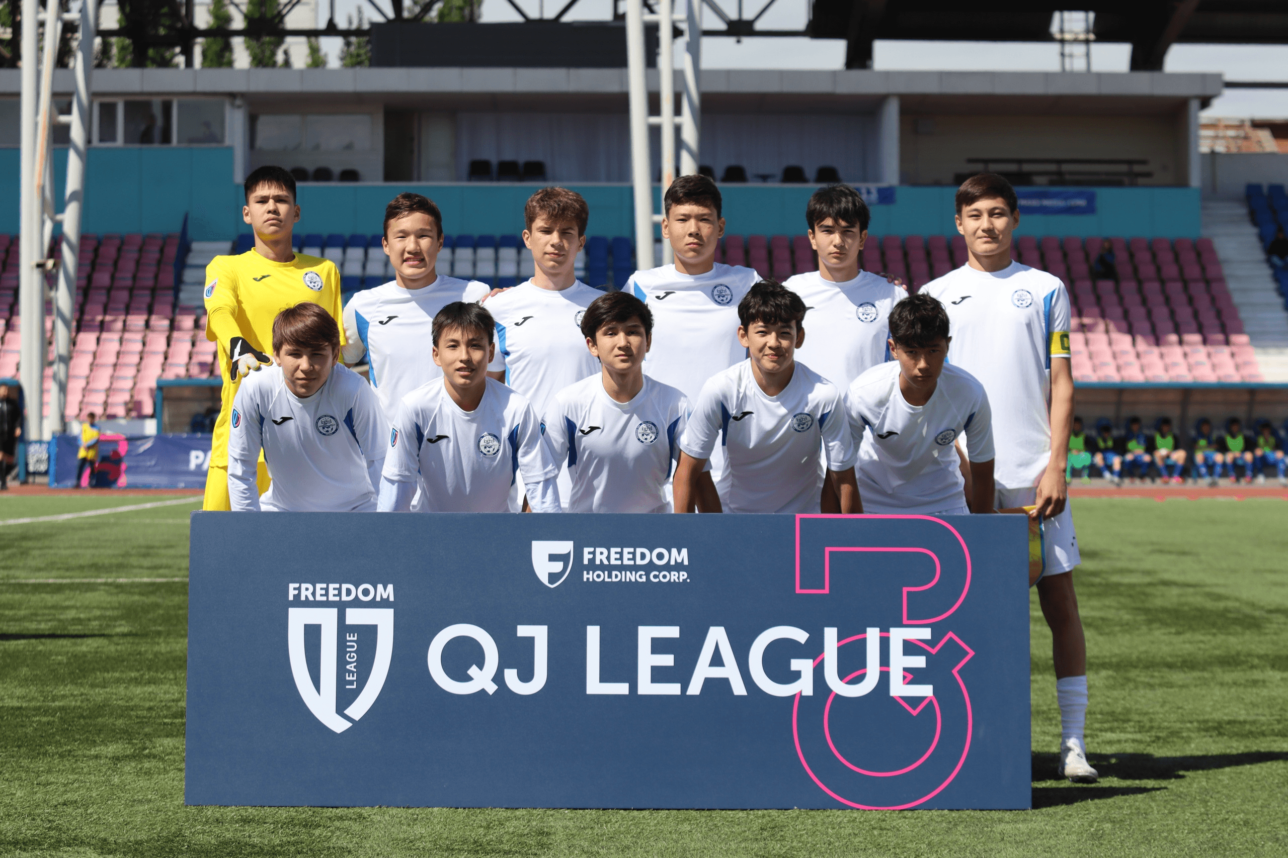 Ордабасы 0:5 Қайрат: 4-тур матчынан фоторепортаж